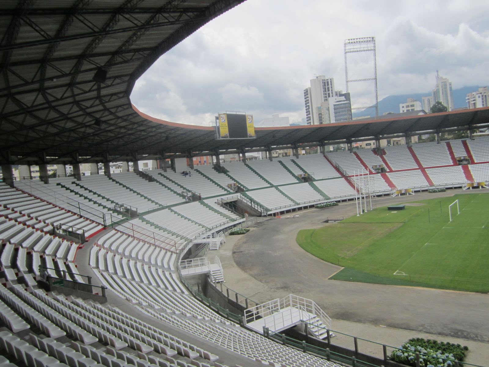 5-EstadioPalogrande