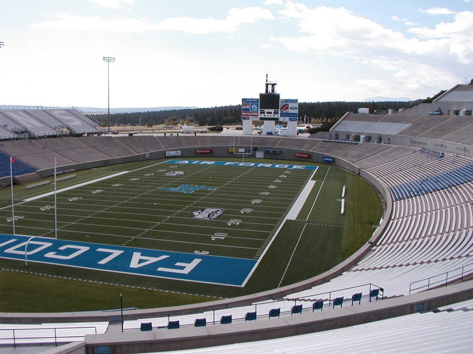 7-FalconStadium