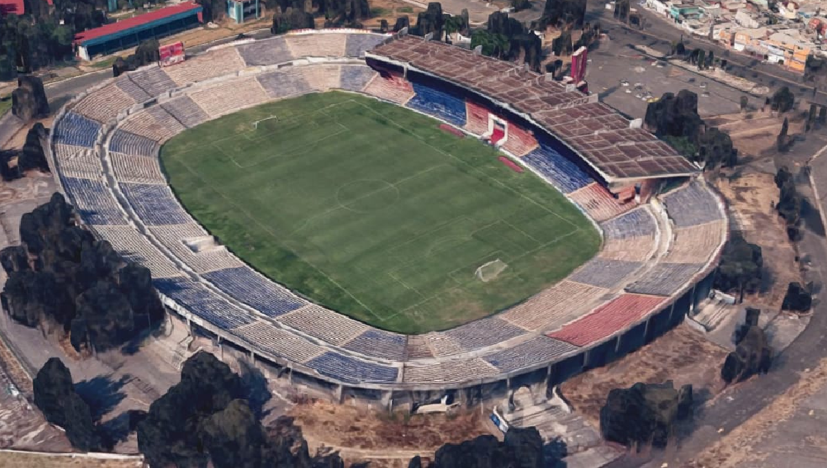 8-EstadioNeza86