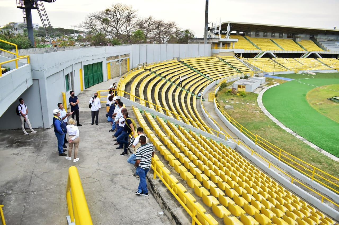 11-EstadioPolideportivodePuebloNuevo