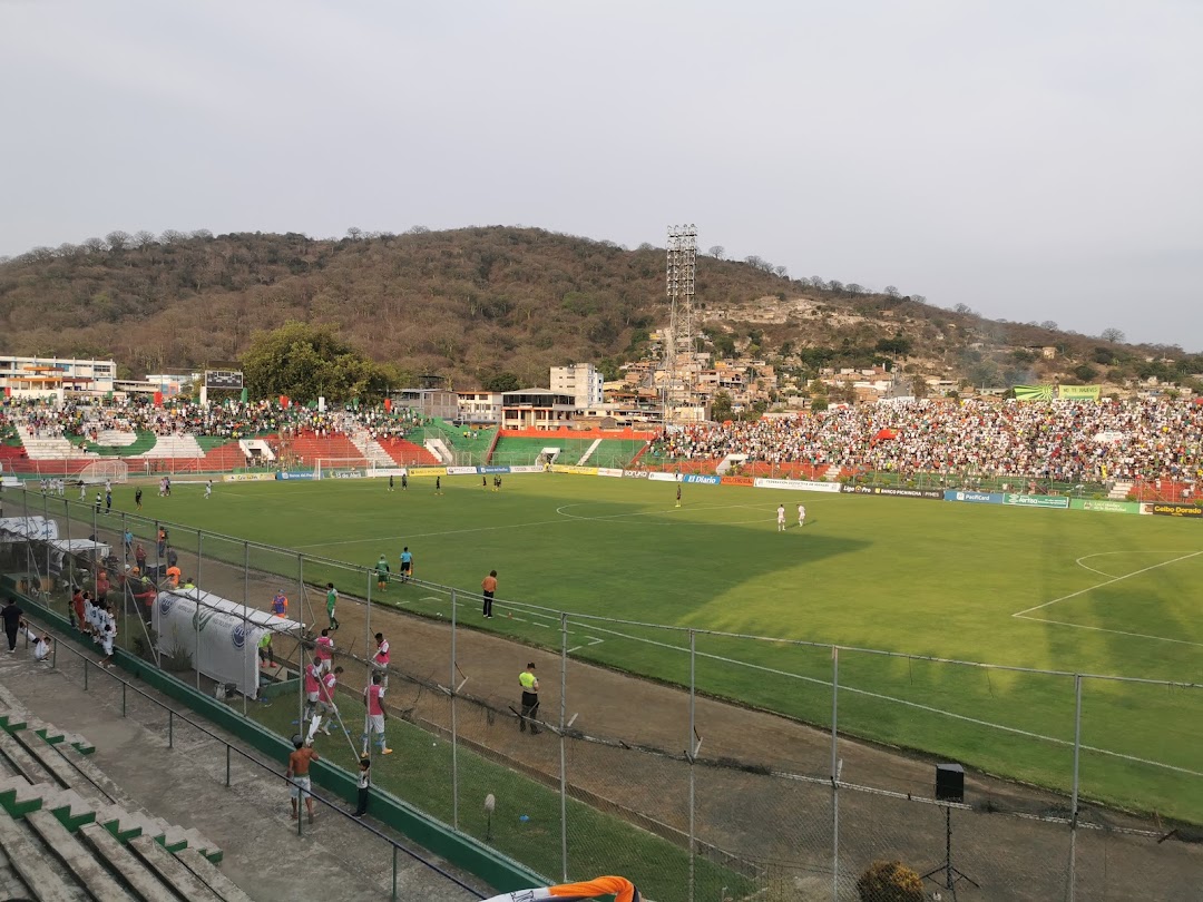 8-EstadioRealesTamarindos