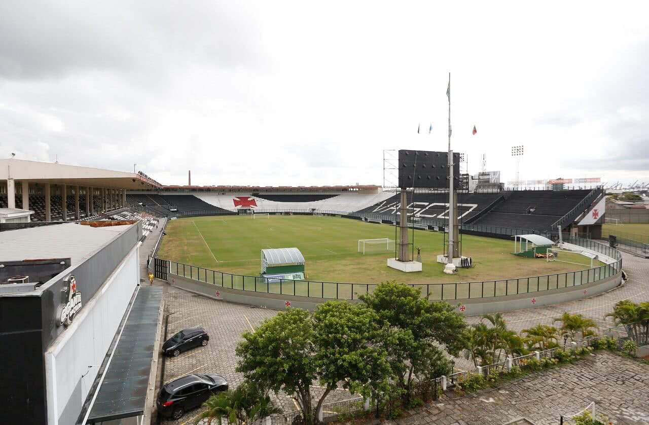 10-EstadioSaoJanuario