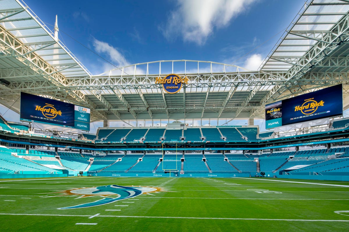 HardRockStadium-硬石球场-1-HardRockStadium