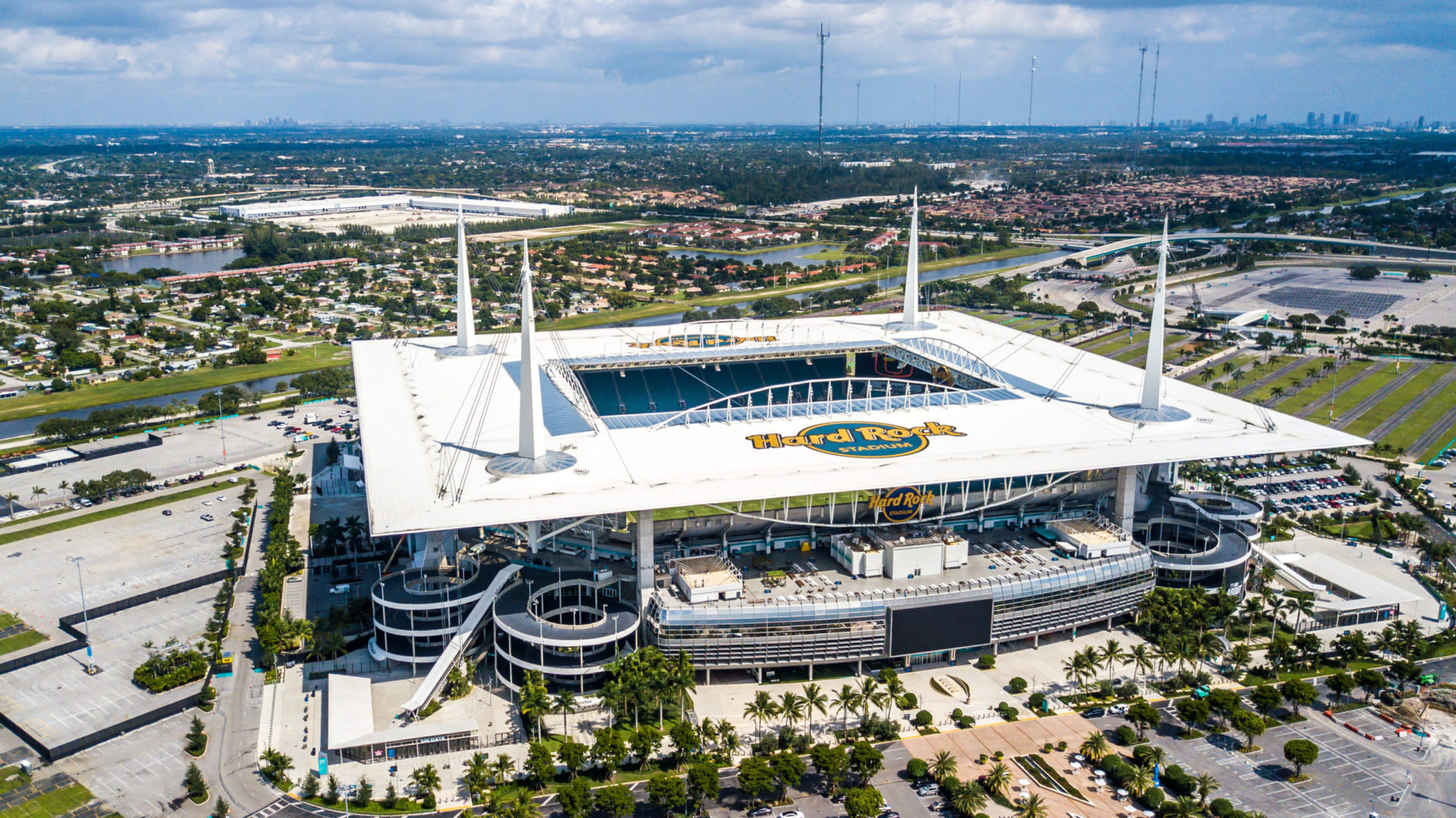 HardRockStadium-硬石球场-6-HardRockStadium