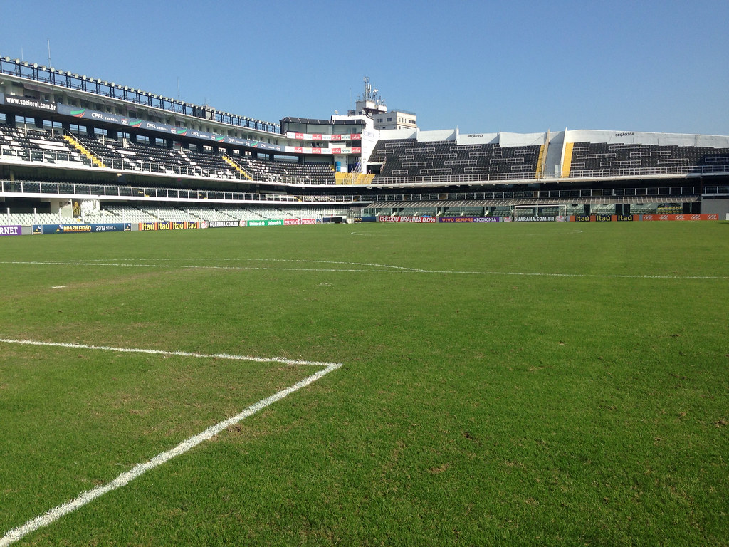 2-EstadioUrbanoCaldeira