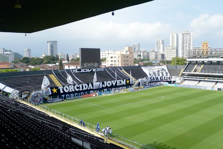 7-EstadioUrbanoCaldeira