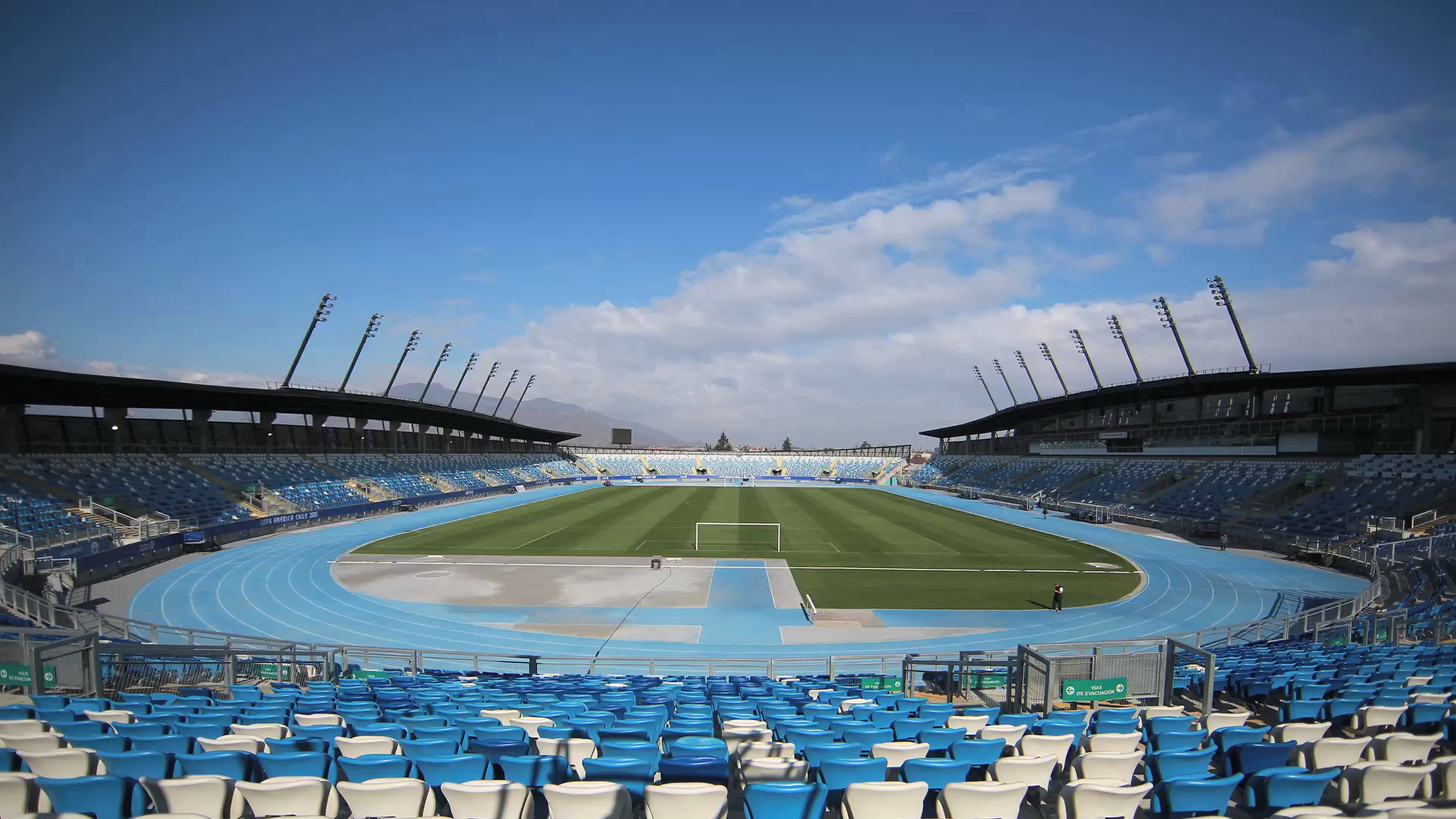 10-EstadioElTeniente