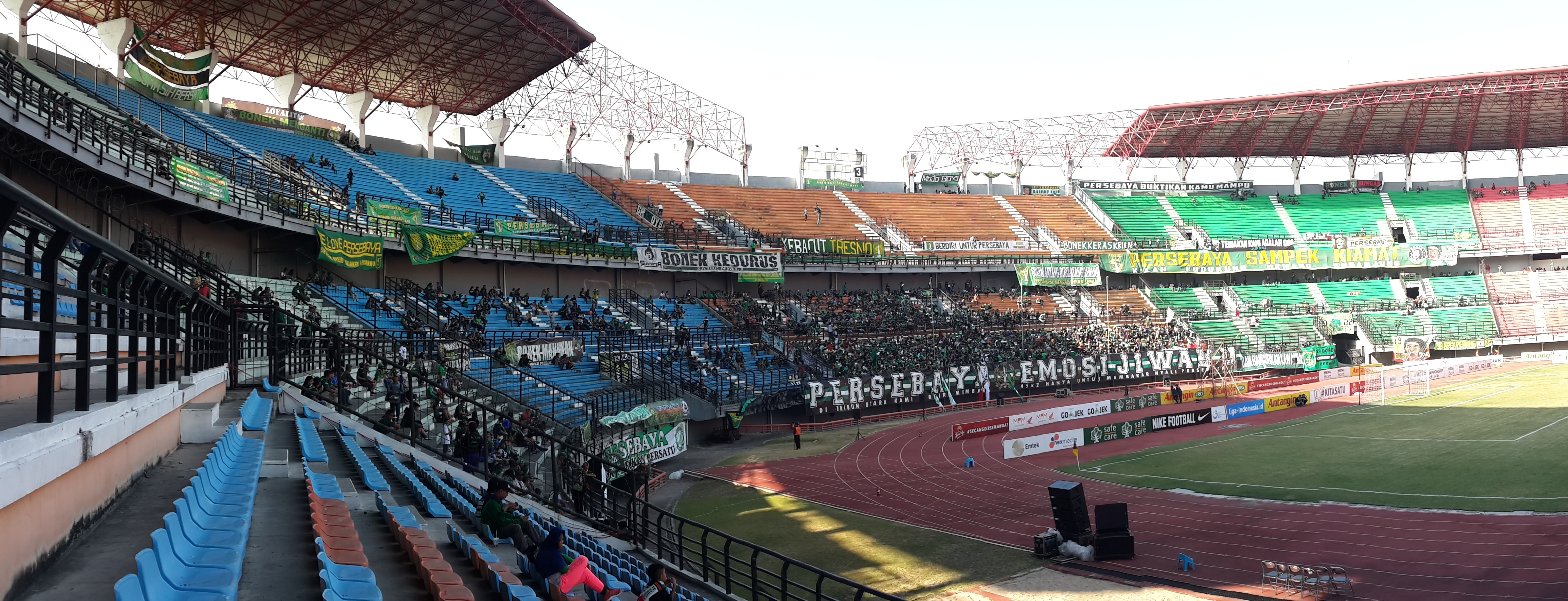 2-GeloraBungTomoStadium