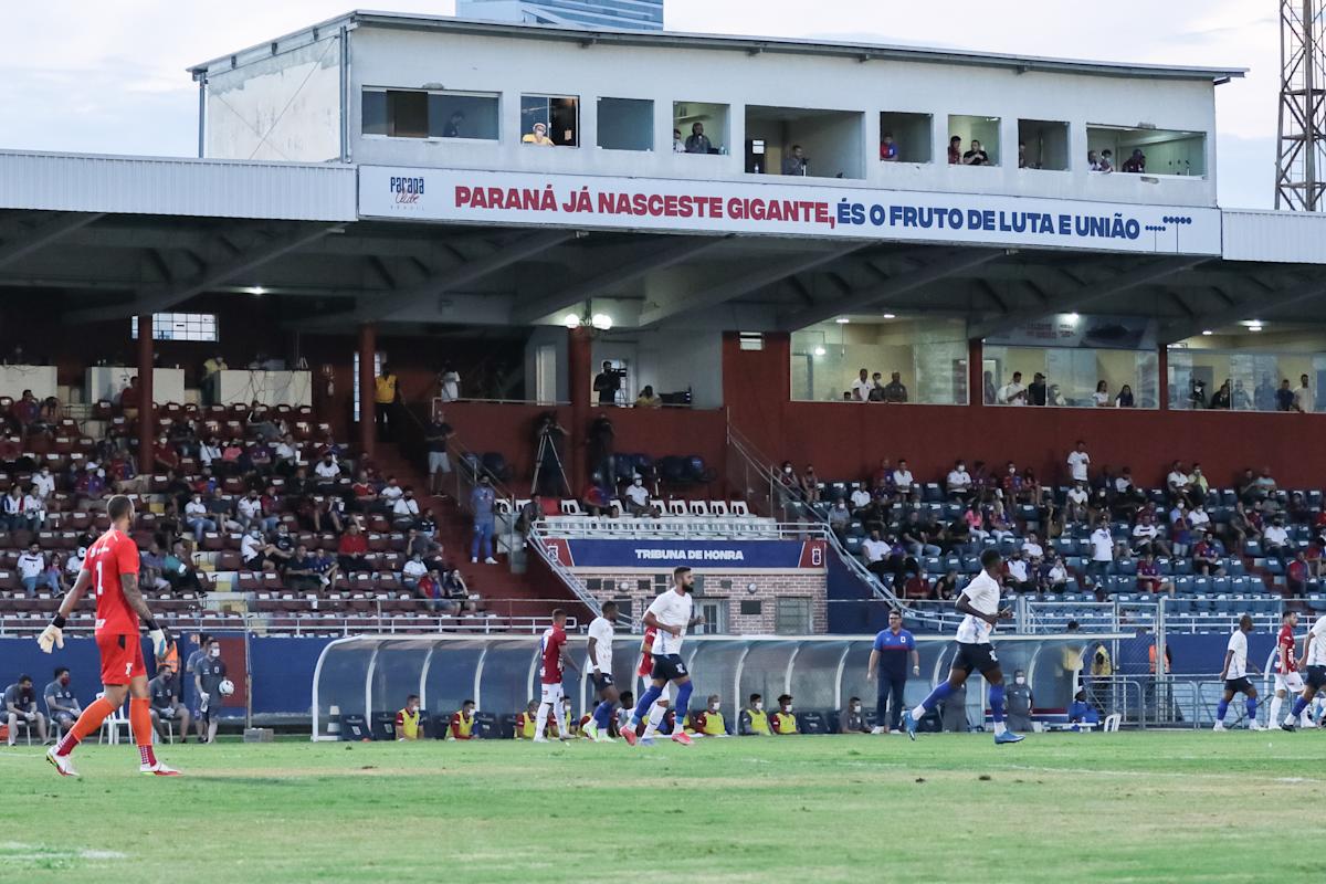 1-EstadioVilaCapanema