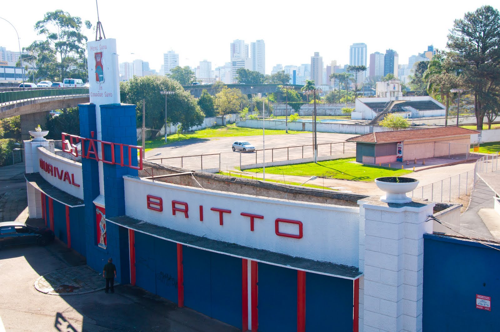 4-EstadioVilaCapanema