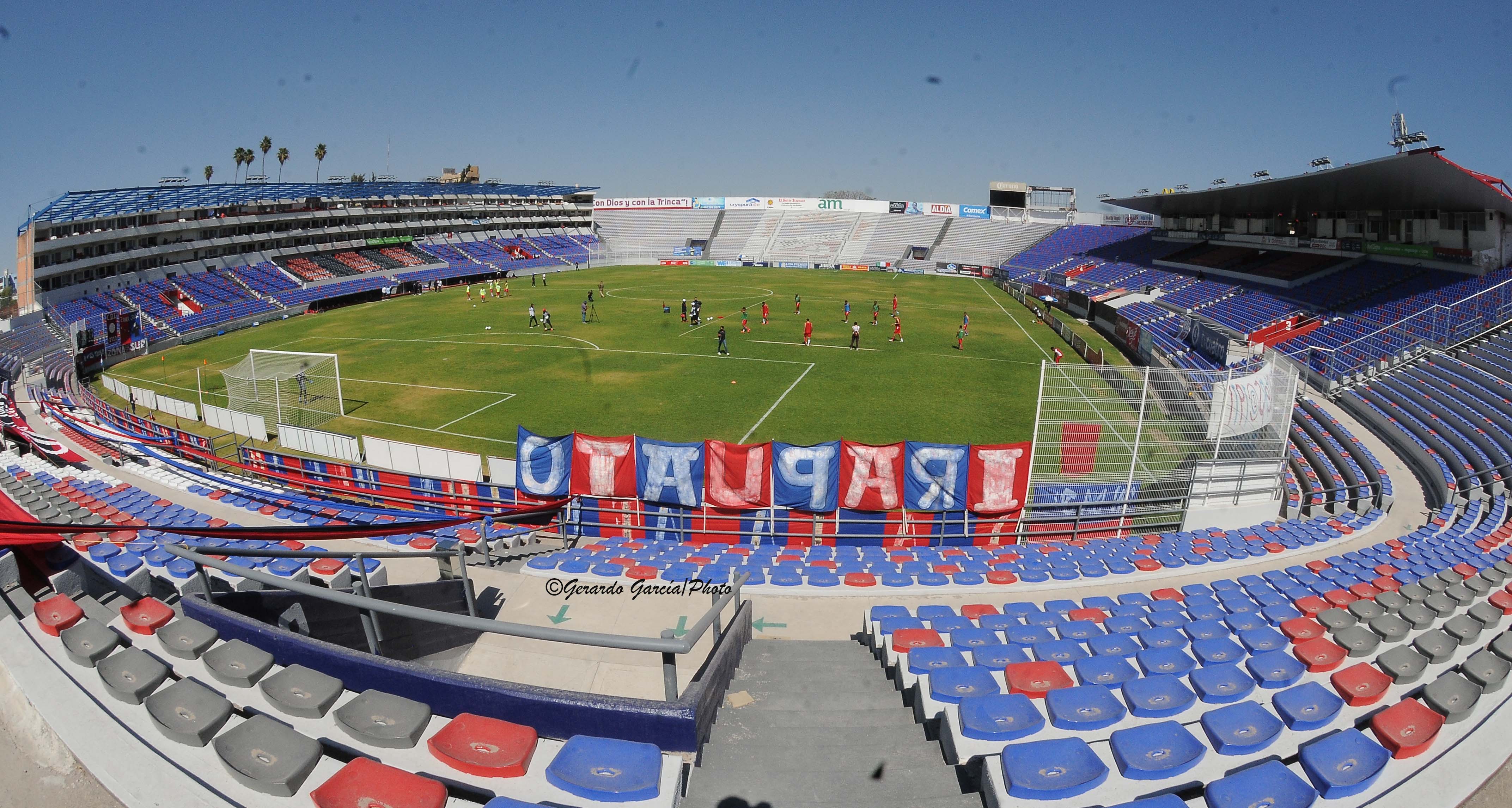 2-EstadioSergioLeonChavez