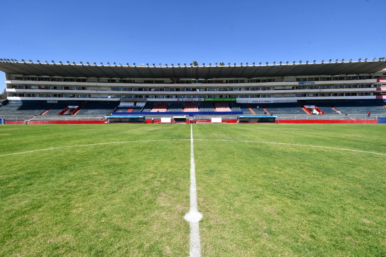 7-EstadioSergioLeonChavez