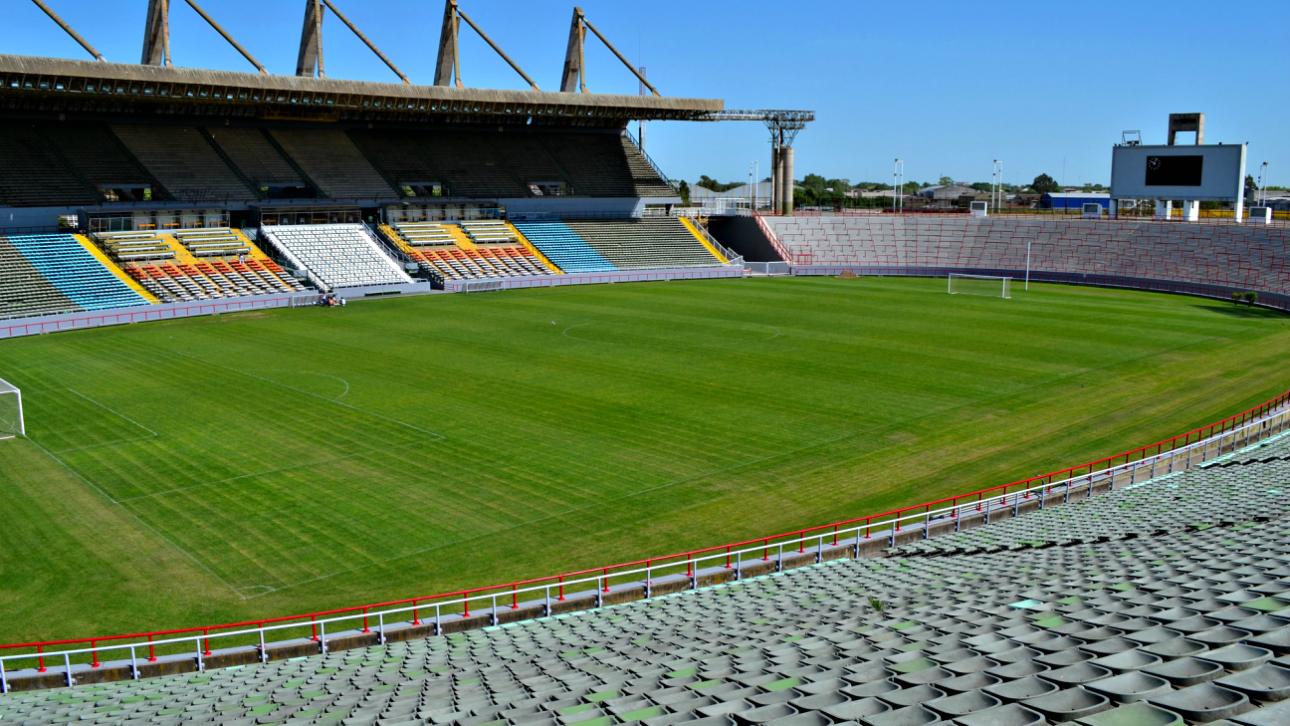 7-EstadioJoseMariaMinella