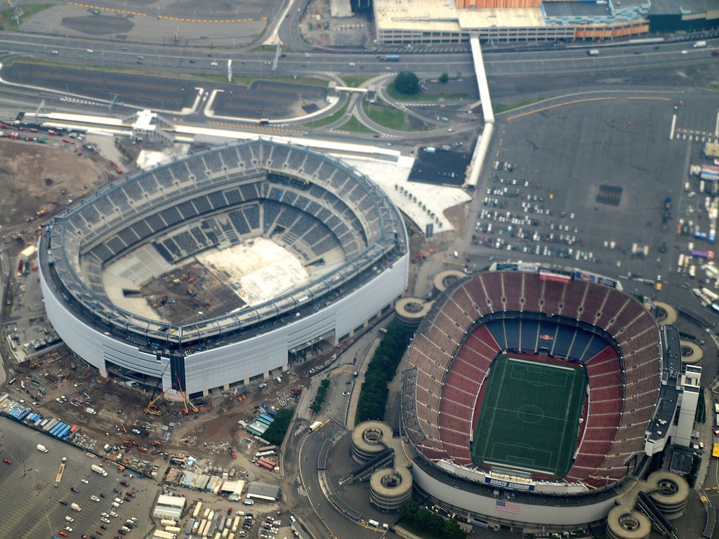 1-GiantsStadium