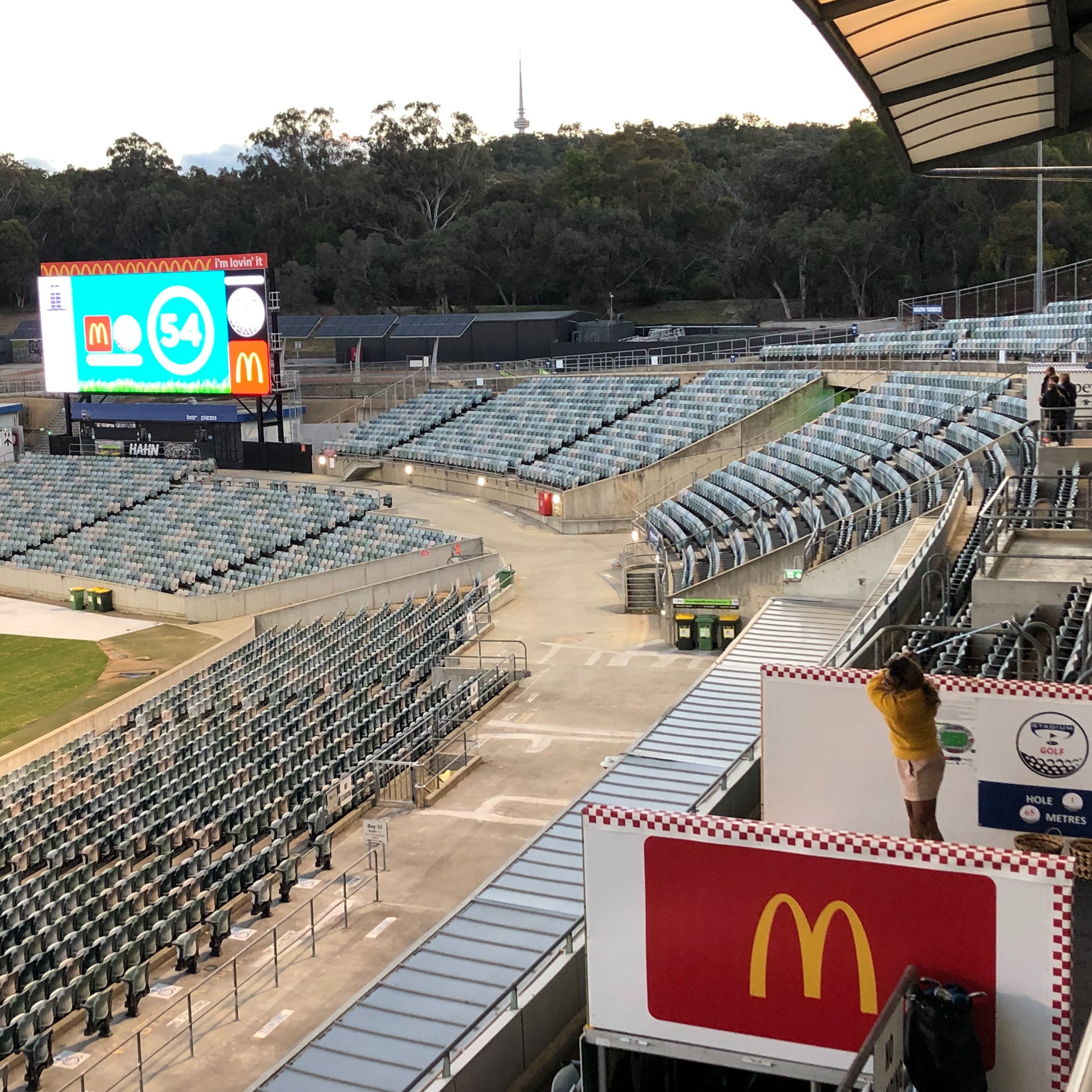 15-CanberraStadium