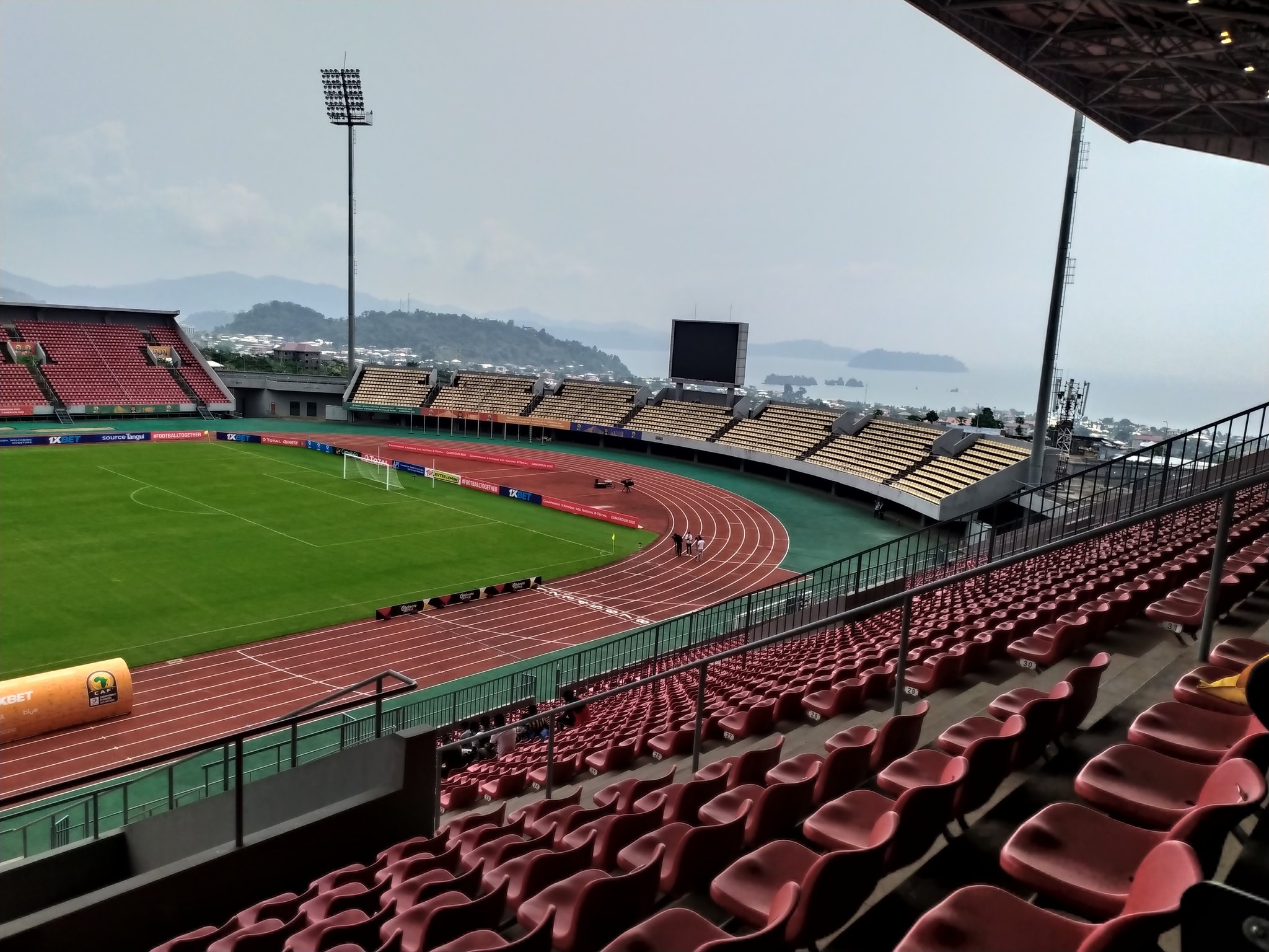 2-LimbeStadium