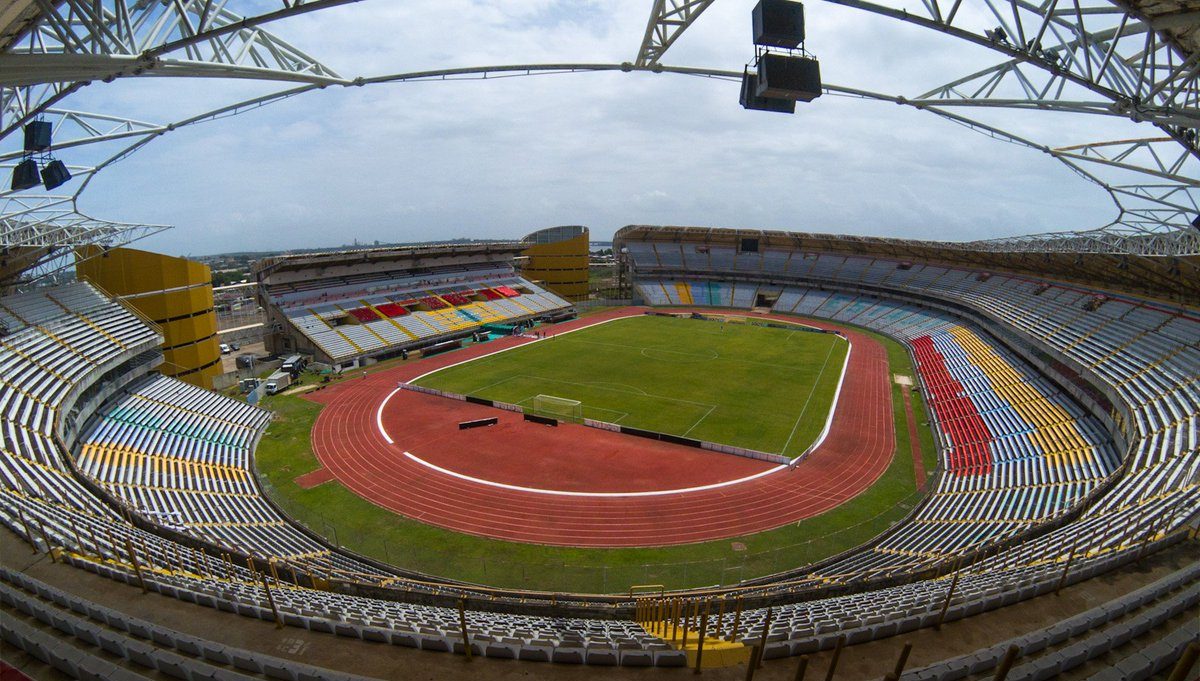 14-EstadioPolideportivoCachamay