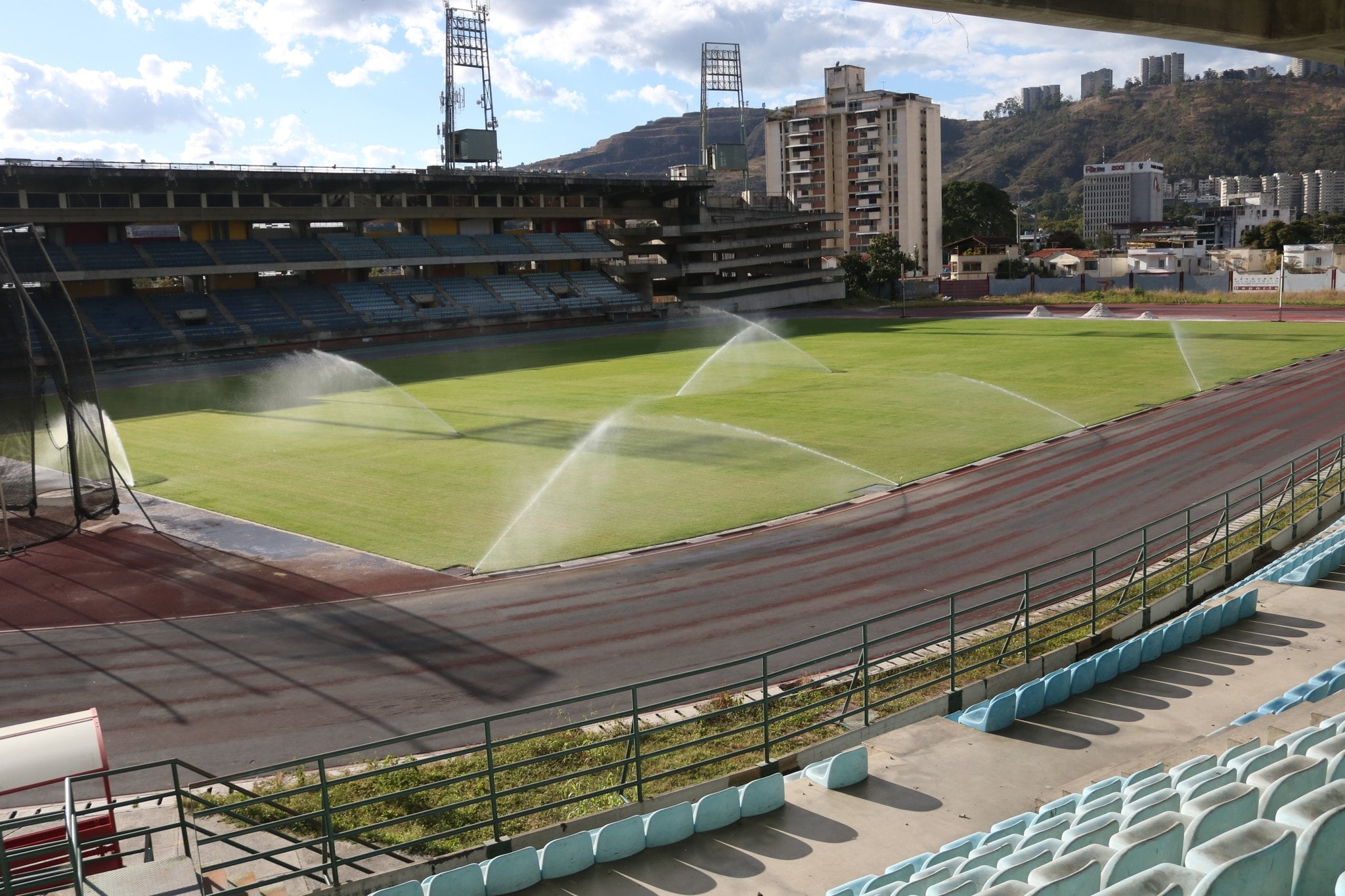 EstadioBrigidoIriarte-布里吉多伊里亚特体育场-1-EstadioBrigidoIriarte