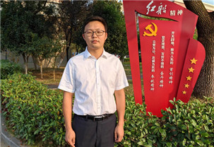 王炳乾：匠技立身 匠行育人