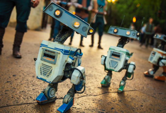 迪士尼推出双足机器人——呆萌可爱，能驾驭复杂地形