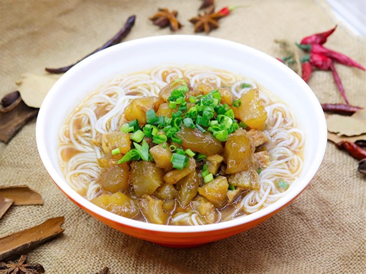 柳玉南粉类图片-秘制牛筋粉12.