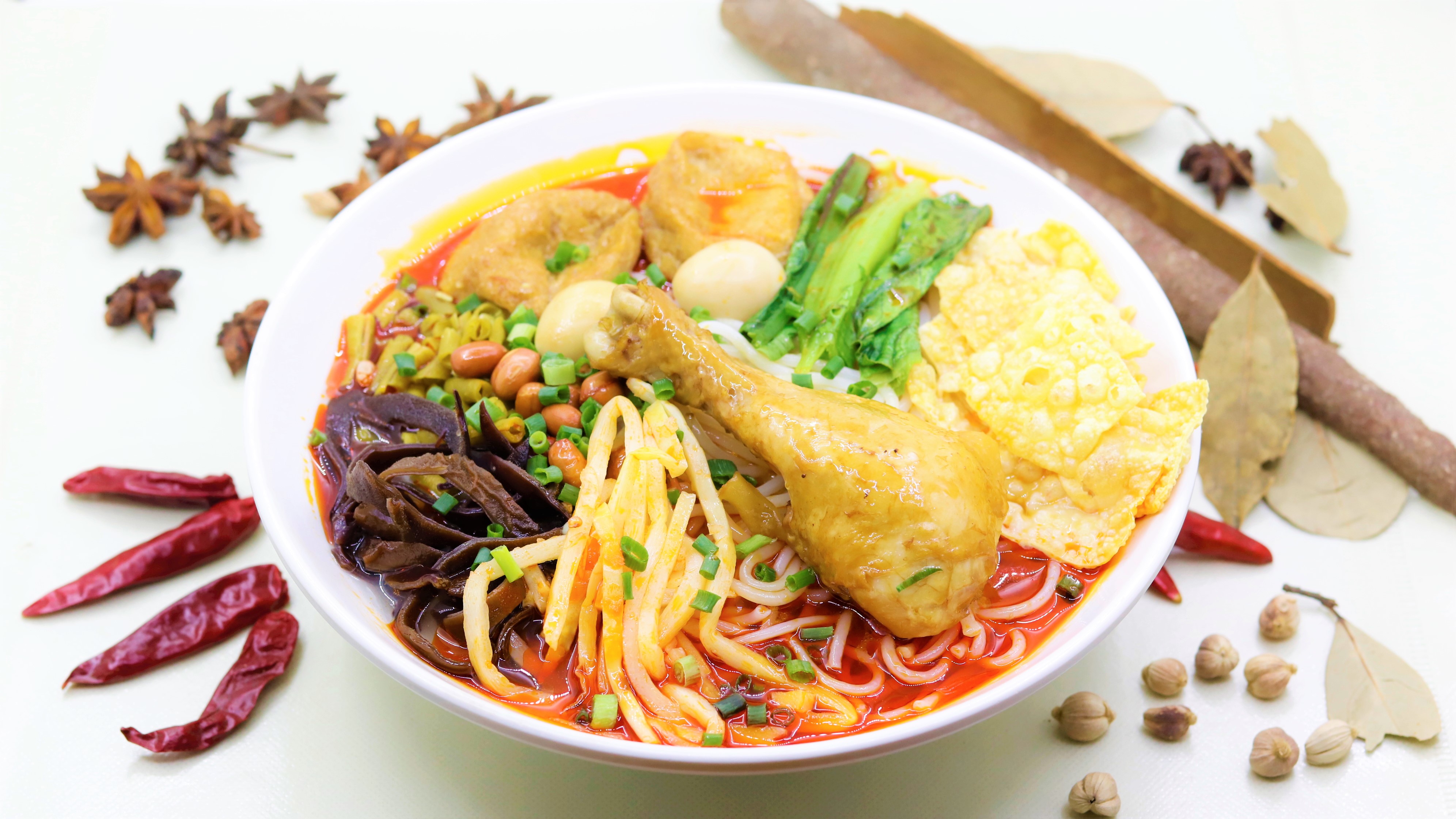 香卤大鸡腿螺蛳粉