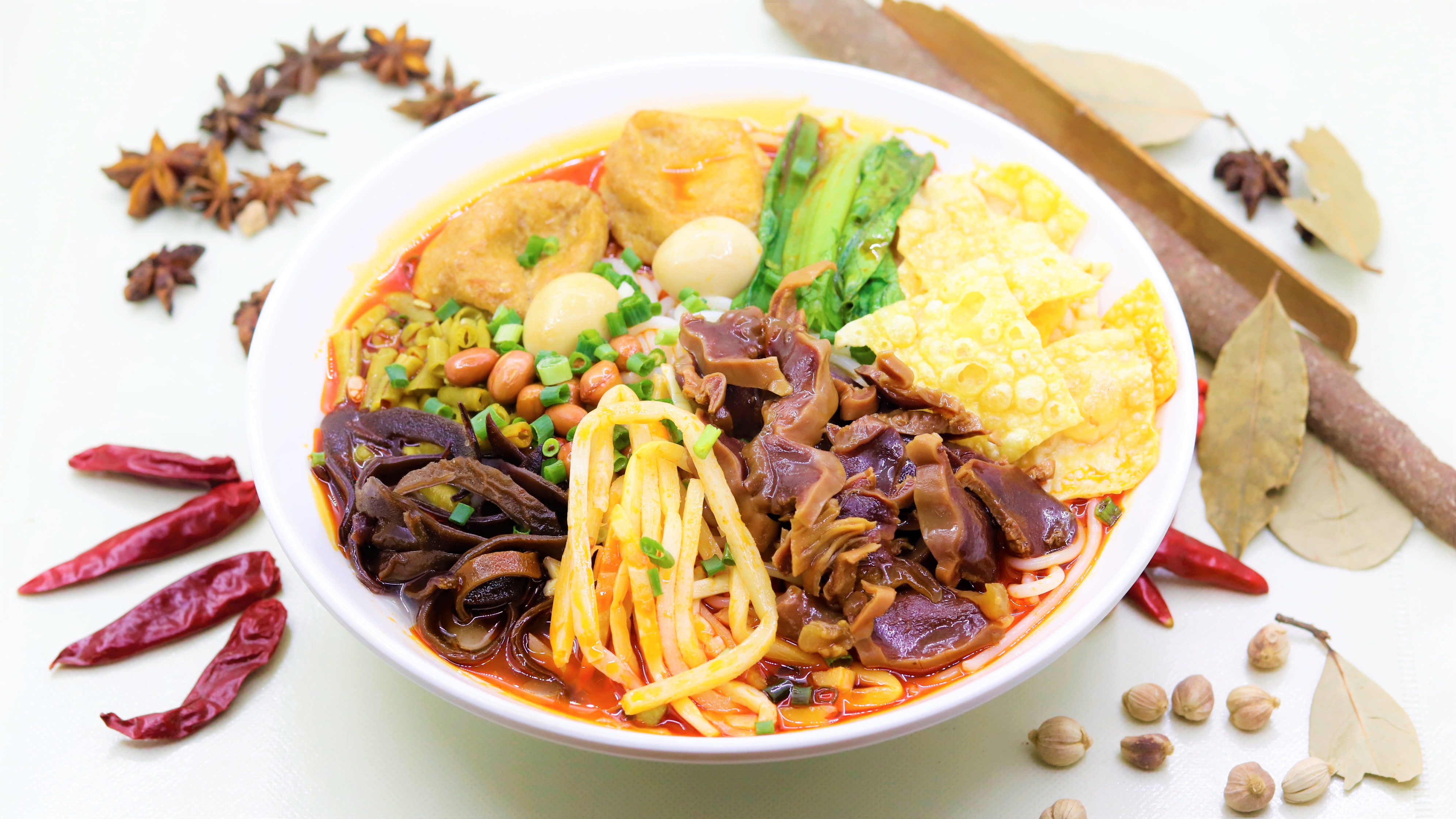 香卤鸭胗螺蛳粉