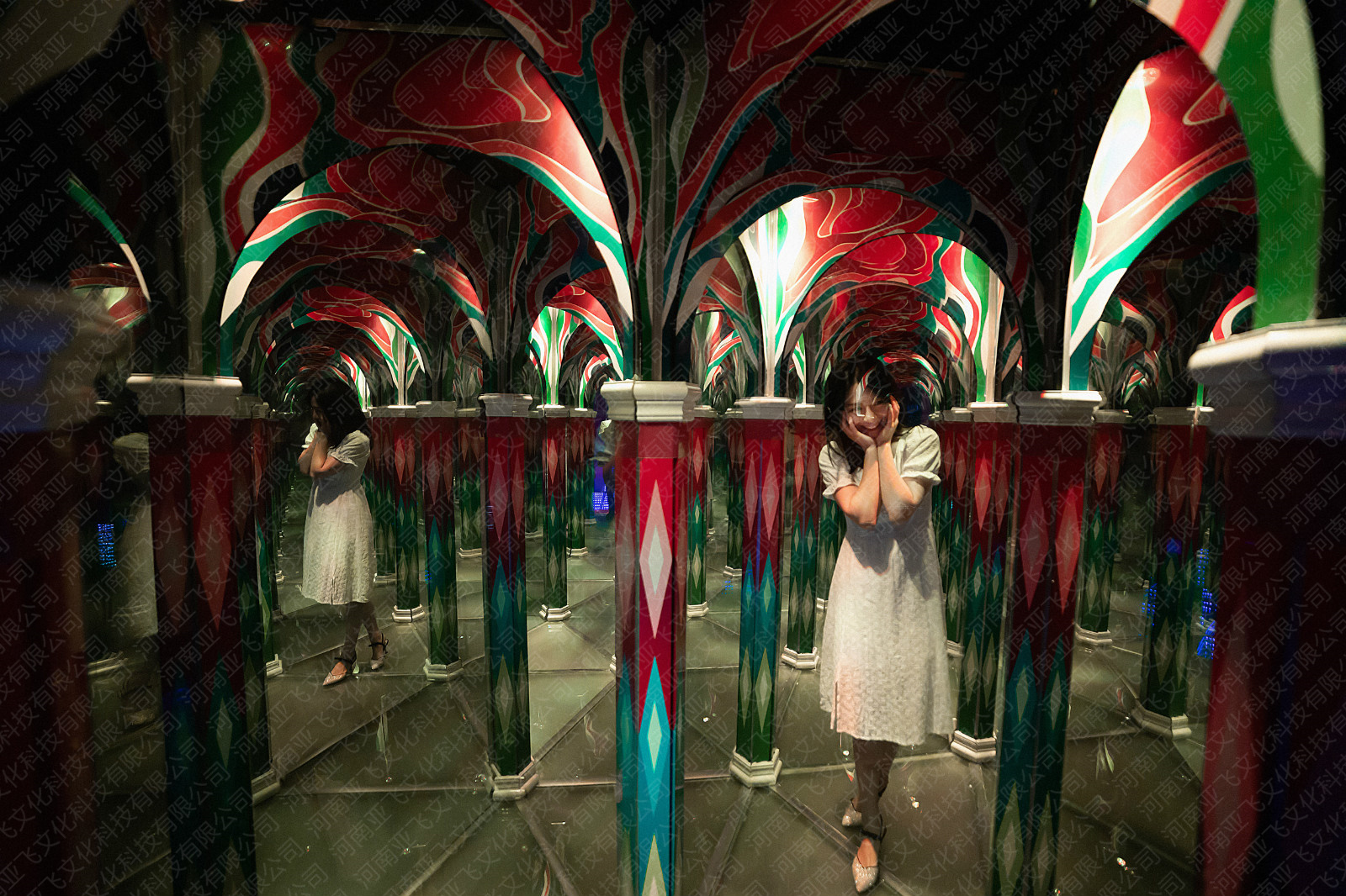 四川阆中·幻境空间-河南亚飞文化科技有限公司