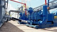 mud-pumps-fluid-mixing-processing-systems-12p160-mud-pump-on-land-rig-blue