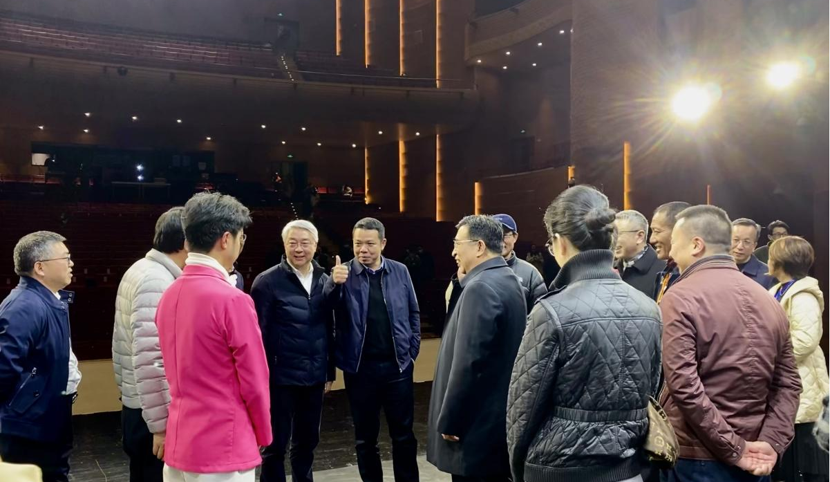 华侨城集团党委常委总会计师姚威一行到云南文投集团调研