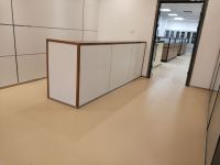 铺完龙飞PVC地板的办公室效果图二-2