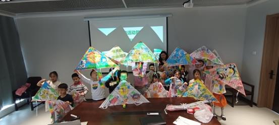 “妙手拾趣 乐享时光”民俗文化活动之谷雨——放风筝1