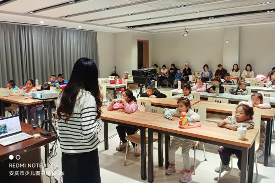 bdea80a40fb436748f8829c1f8e6db5