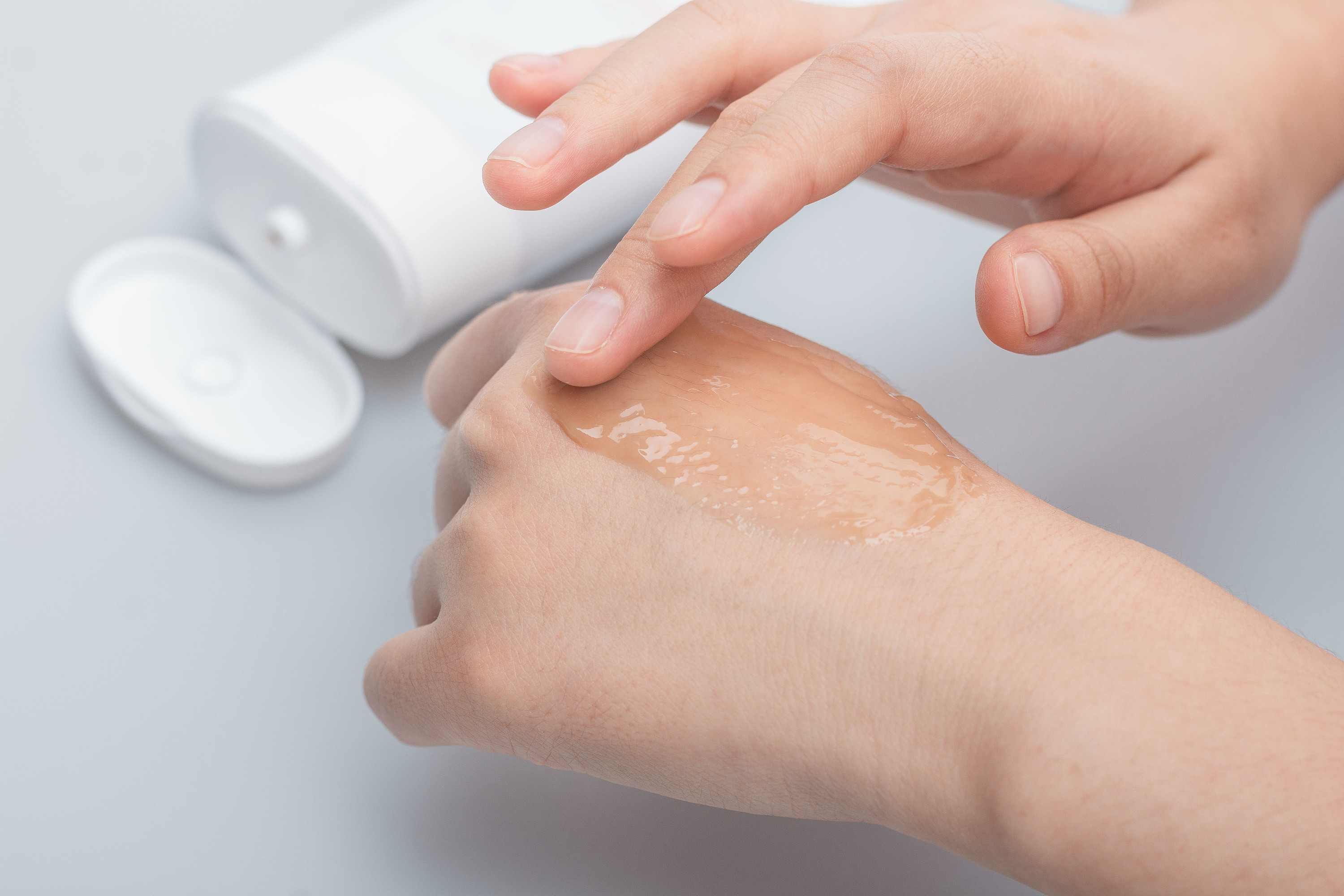 混合性肌肤日常该如何护理?#春之唤小课堂