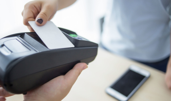 2022年最新pos机刷卡手续费标准是什么？