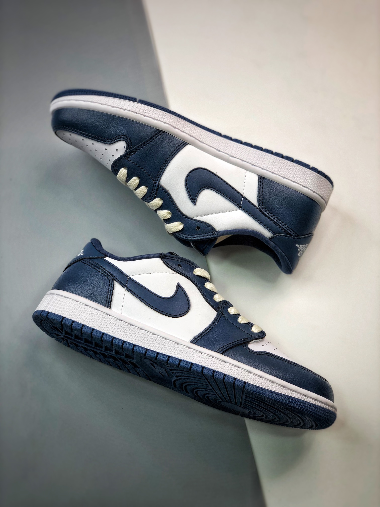 耐克air jordan 1 low aj1低帮 白深蓝