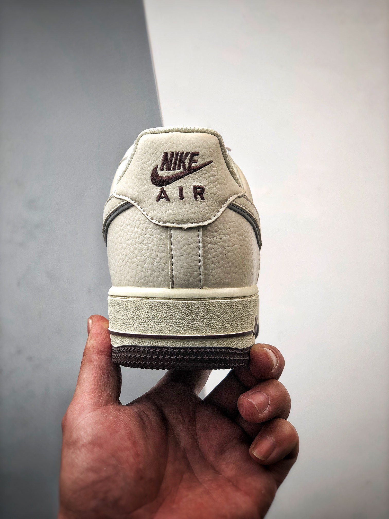 air force 1'07 low 米白咖棕麂皮 货号:du0820-216