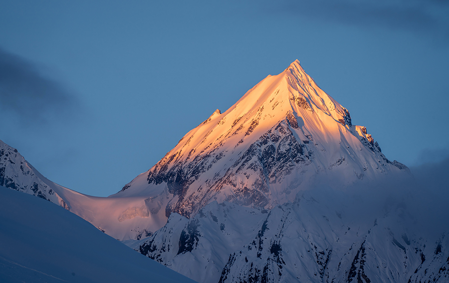 3059日照金山