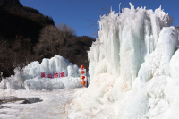 4138溪山冰瀑