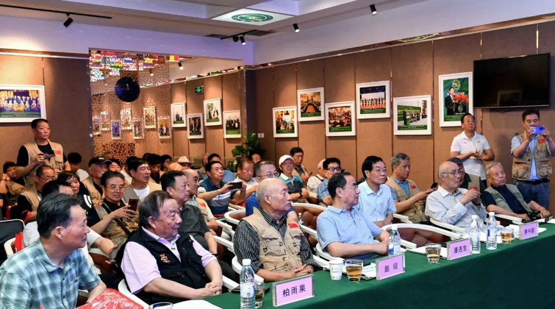 陕西省老摄影家协会六届一次会议选举产生新一届领导