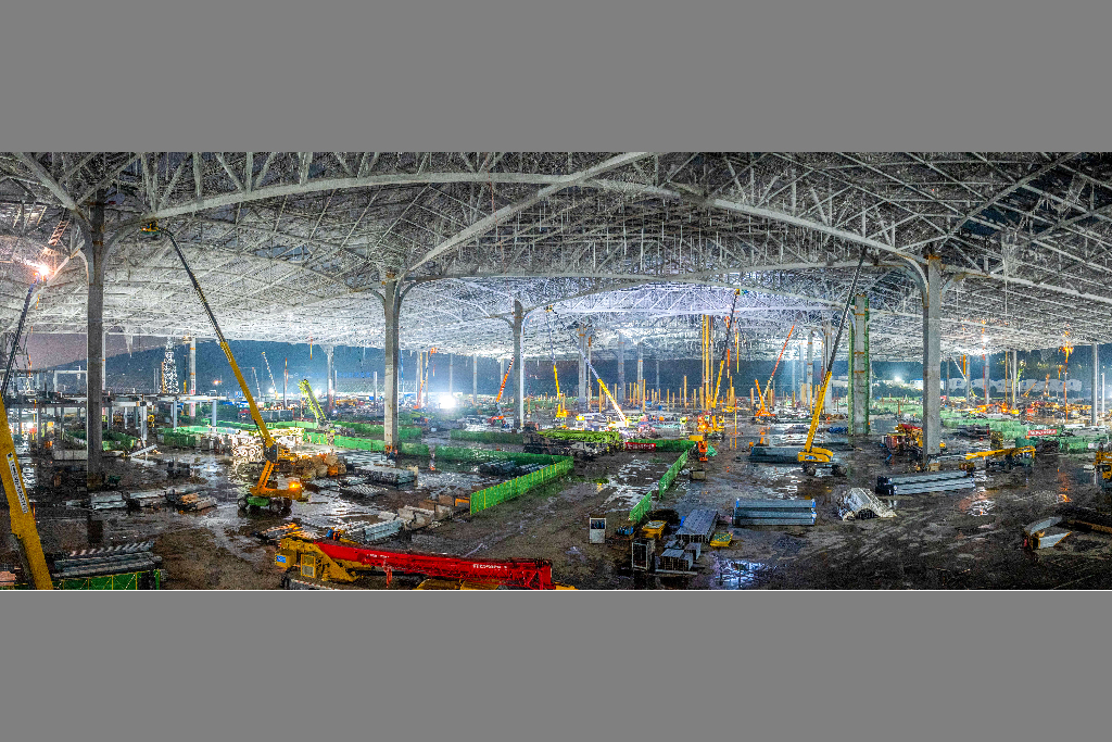 B3217夜筑钢穹，崛起西安东枢纽   2026年8月第四周前三甲 