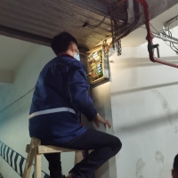 卷帘门控制器维修