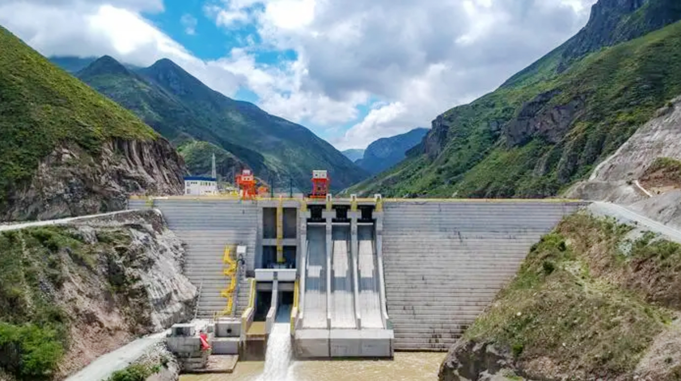 厄瓜多尔美纳斯3x90MW水电项目