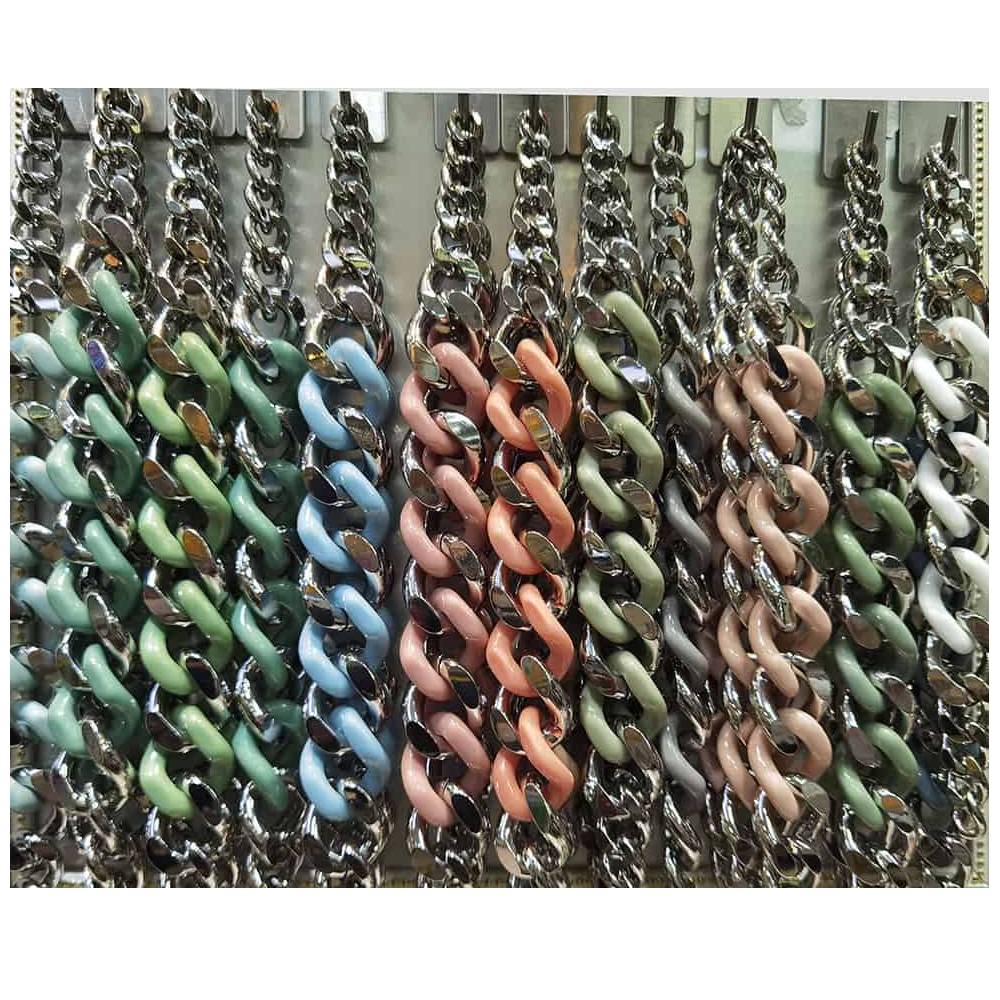 plastic and metal chain