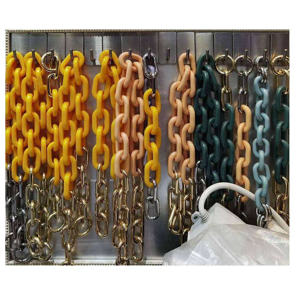 plastic and metal chain