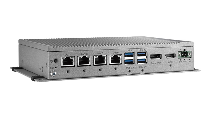 UNO-2484G-V2_front-right_B20230222135640