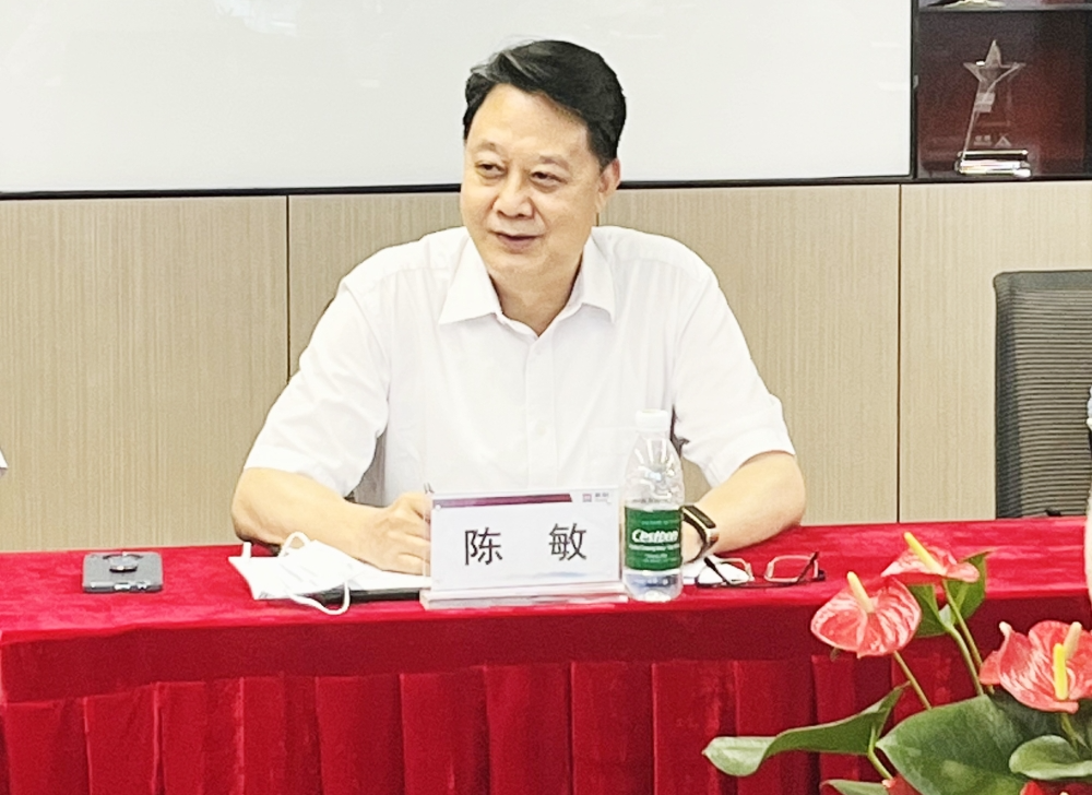 6月9日,广州市人社局副局长陈敏,海珠区人社局副局长肖菲带