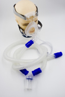 呼吸管带积水杯一只-硅胶管路