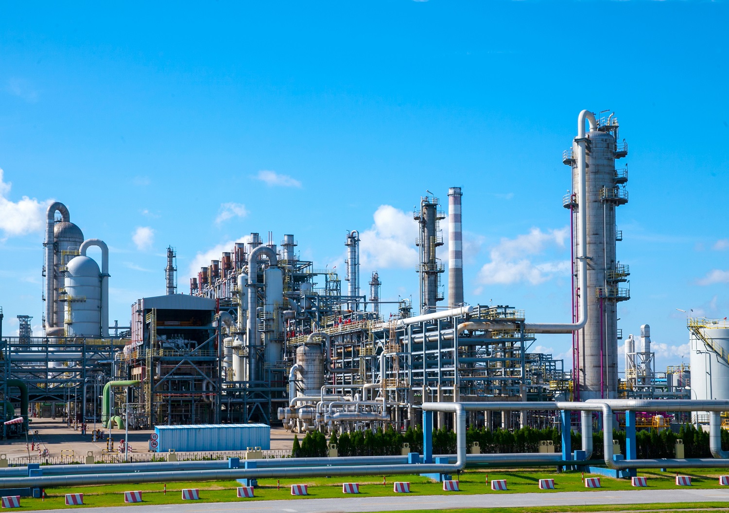 中国石化与英力士开展高端化工领域合资合作