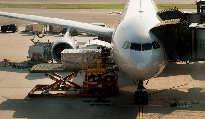 跨城航空急件当日达